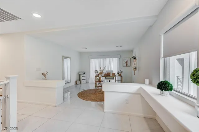 $5,000 | 6723 Tangled Vines Avenue, Las Vegas, NV 89139