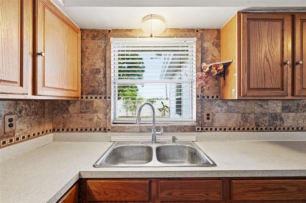 5753 1st Avenue New Port Richey, FL 34652 - Photo 13 of 49