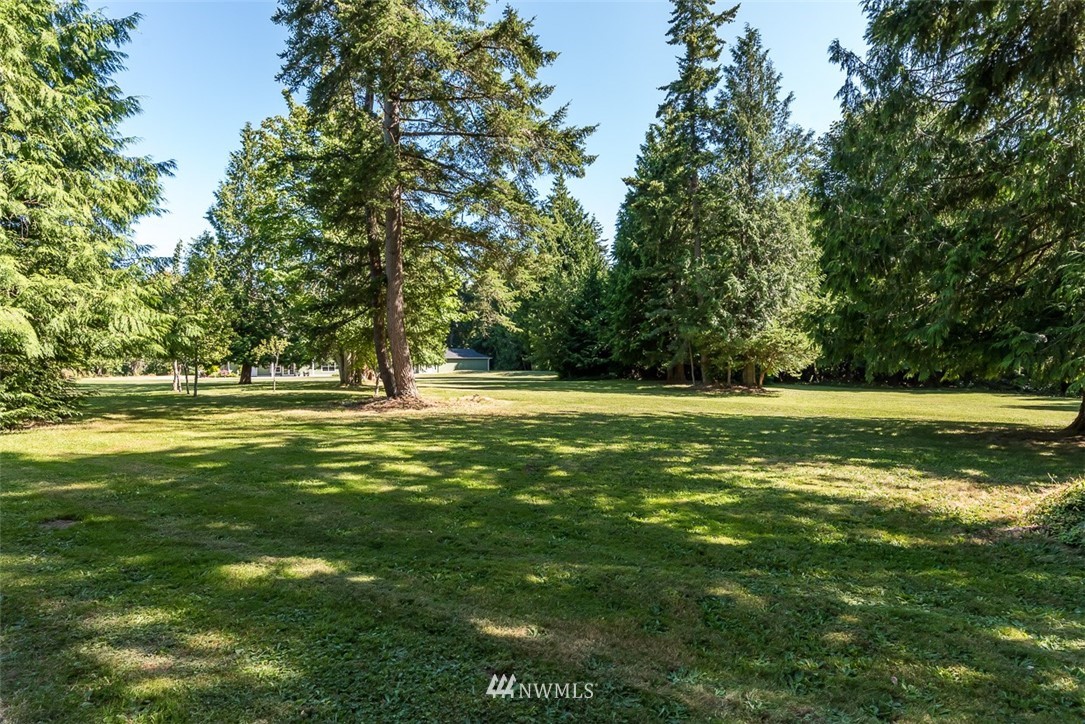 758 Arrowhead Road Camano Island, WA 98282 - Photo 2 of 40 Gallery Image 2