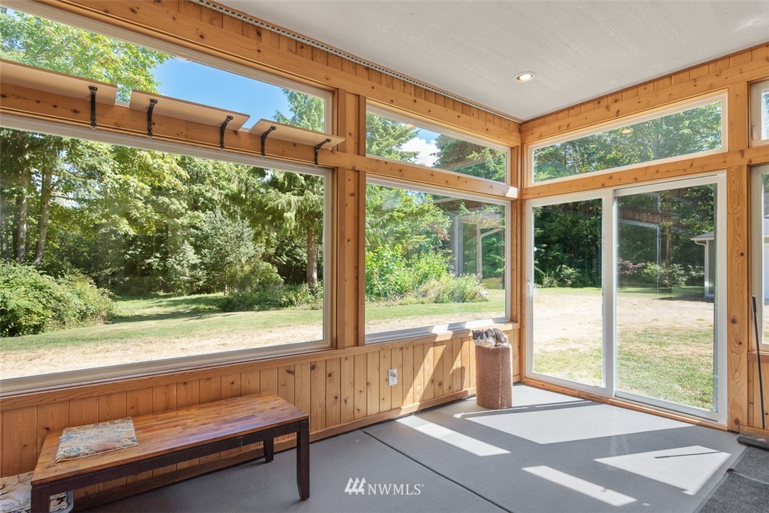 758 Arrowhead Road Camano Island, WA 98282 - Photo 18 of 40 Gallery Image 18