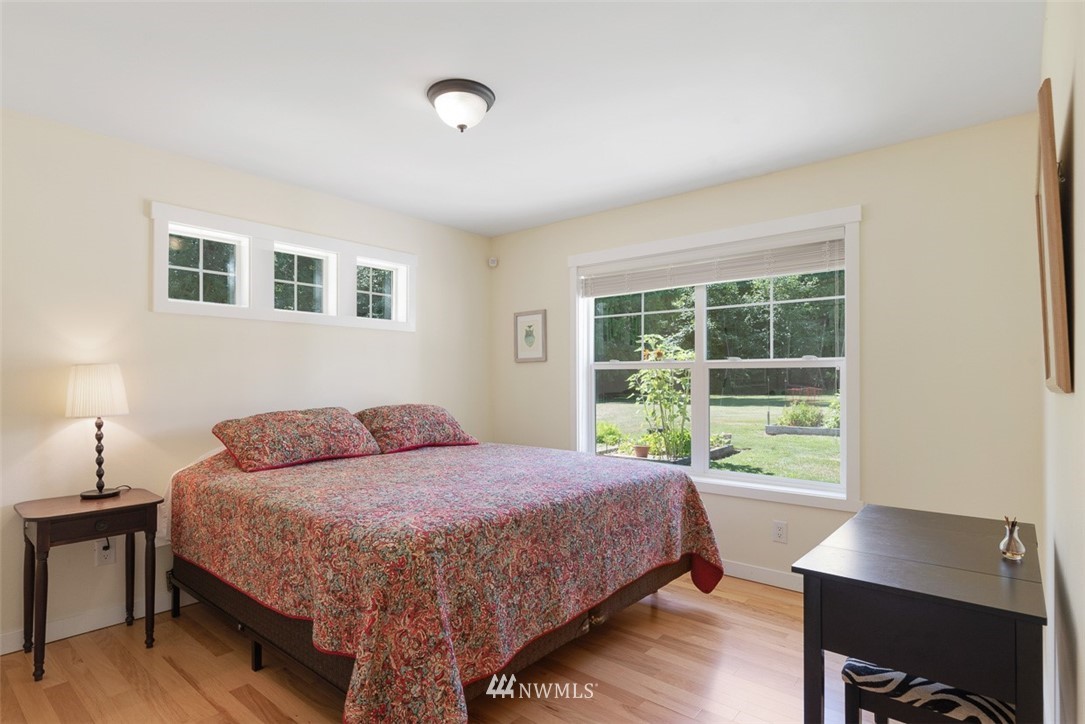 758 Arrowhead Road Camano Island, WA 98282 - Photo 20 of 40 Gallery Image 20