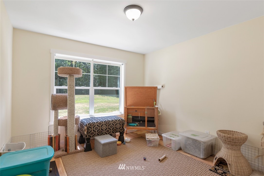 758 Arrowhead Road Camano Island, WA 98282 - Photo 22 of 40 Gallery Image 22