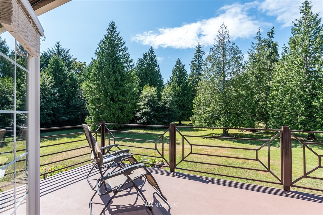 758 Arrowhead Road Camano Island, WA 98282 - Photo 27 of 40 Gallery Image 27