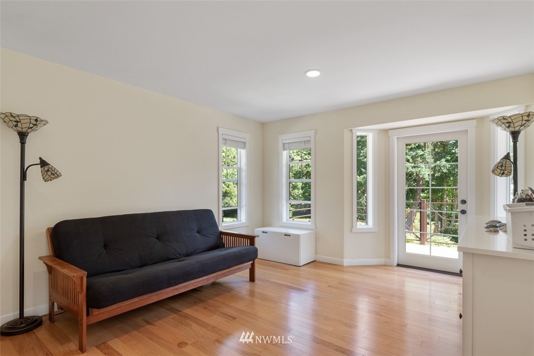 758 Arrowhead Road Camano Island, WA 98282 - Photo 32 of 40 Gallery Image 32