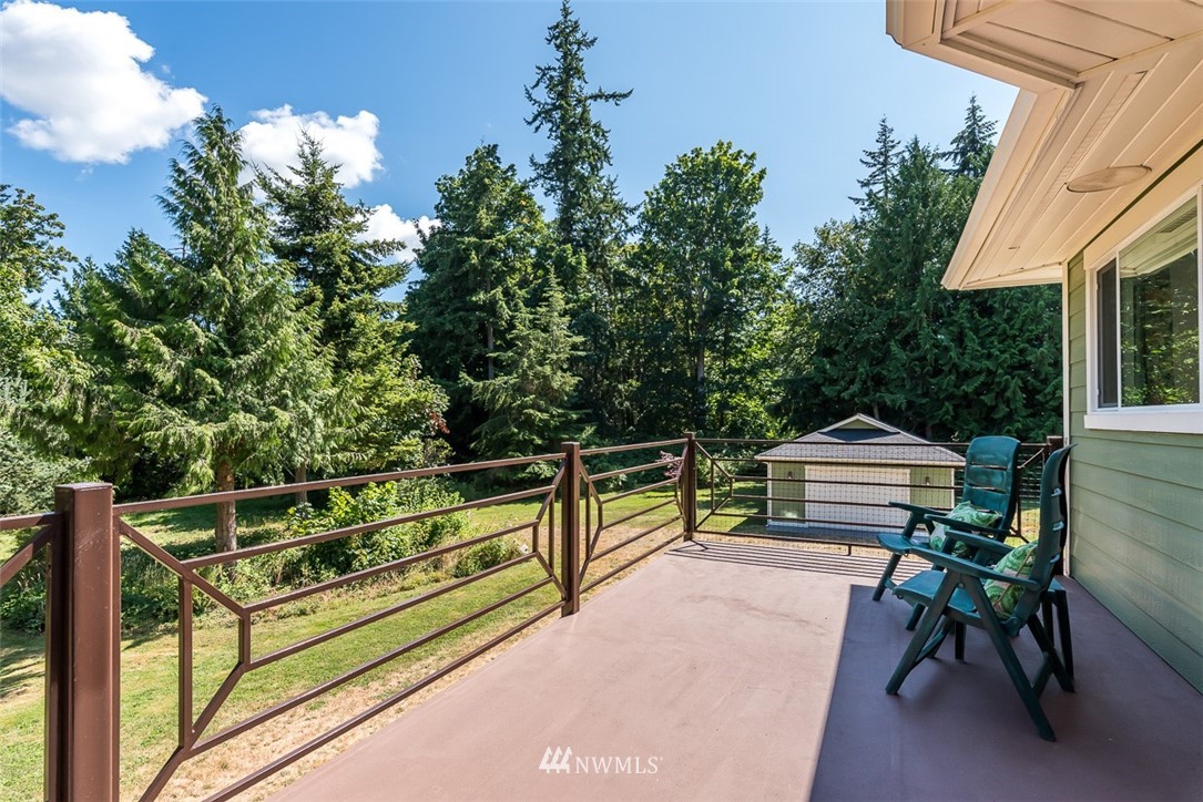 758 Arrowhead Road Camano Island, WA 98282 - Photo 33 of 40 Gallery Image 33