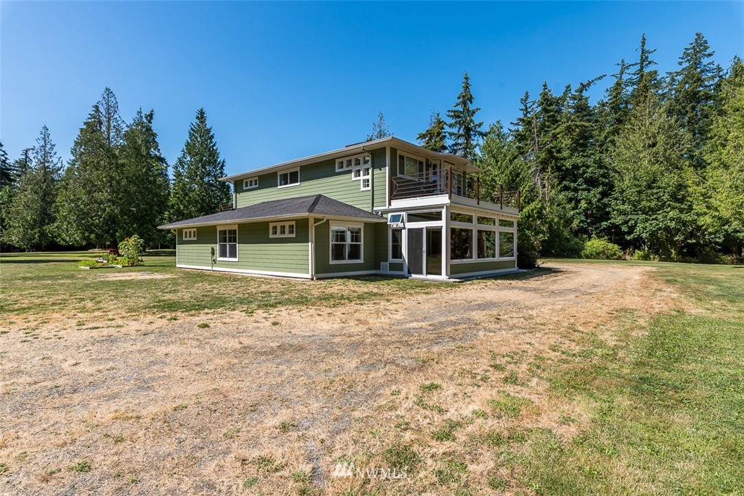 758 Arrowhead Road Camano Island, WA 98282 - Photo 37 of 40 Gallery Image 37
