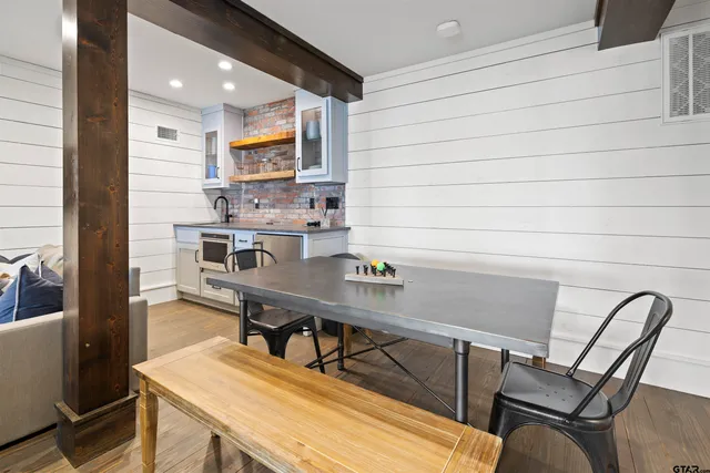 $2,549,000 | 73 Panther Creek Pass, Mount Vernon, TX 75457