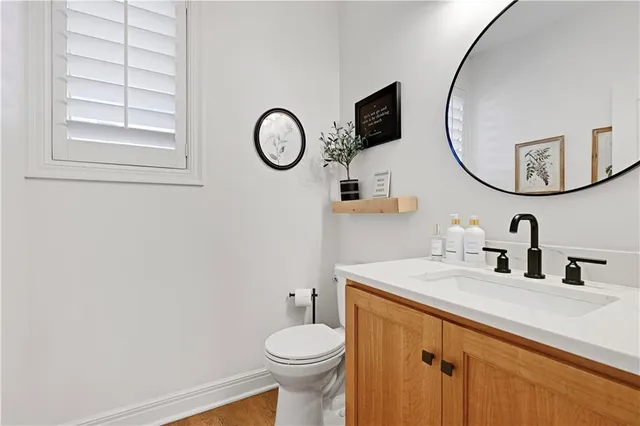 $955,000 | 5303 166th Terrace, Overland Park, KS 66085