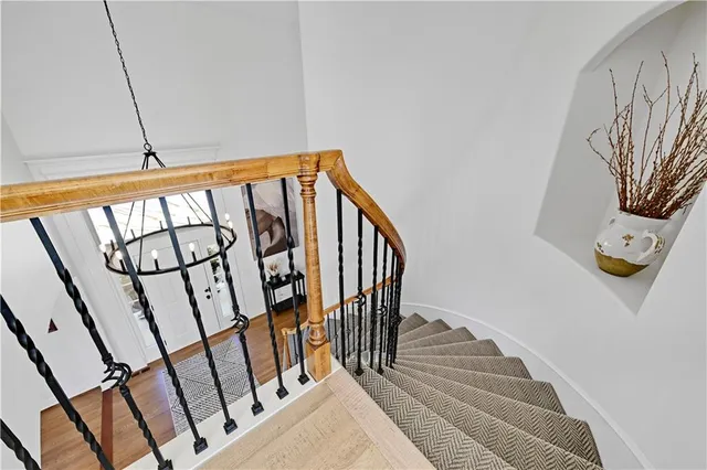 $955,000 | 5303 166th Terrace, Overland Park, KS 66085