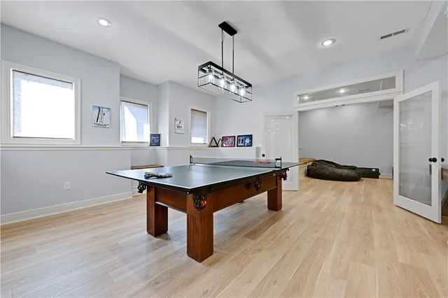 $955,000 | 5303 166th Terrace, Overland Park, KS 66085