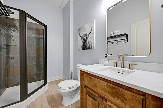 $955,000 | 5303 166th Terrace, Overland Park, KS 66085