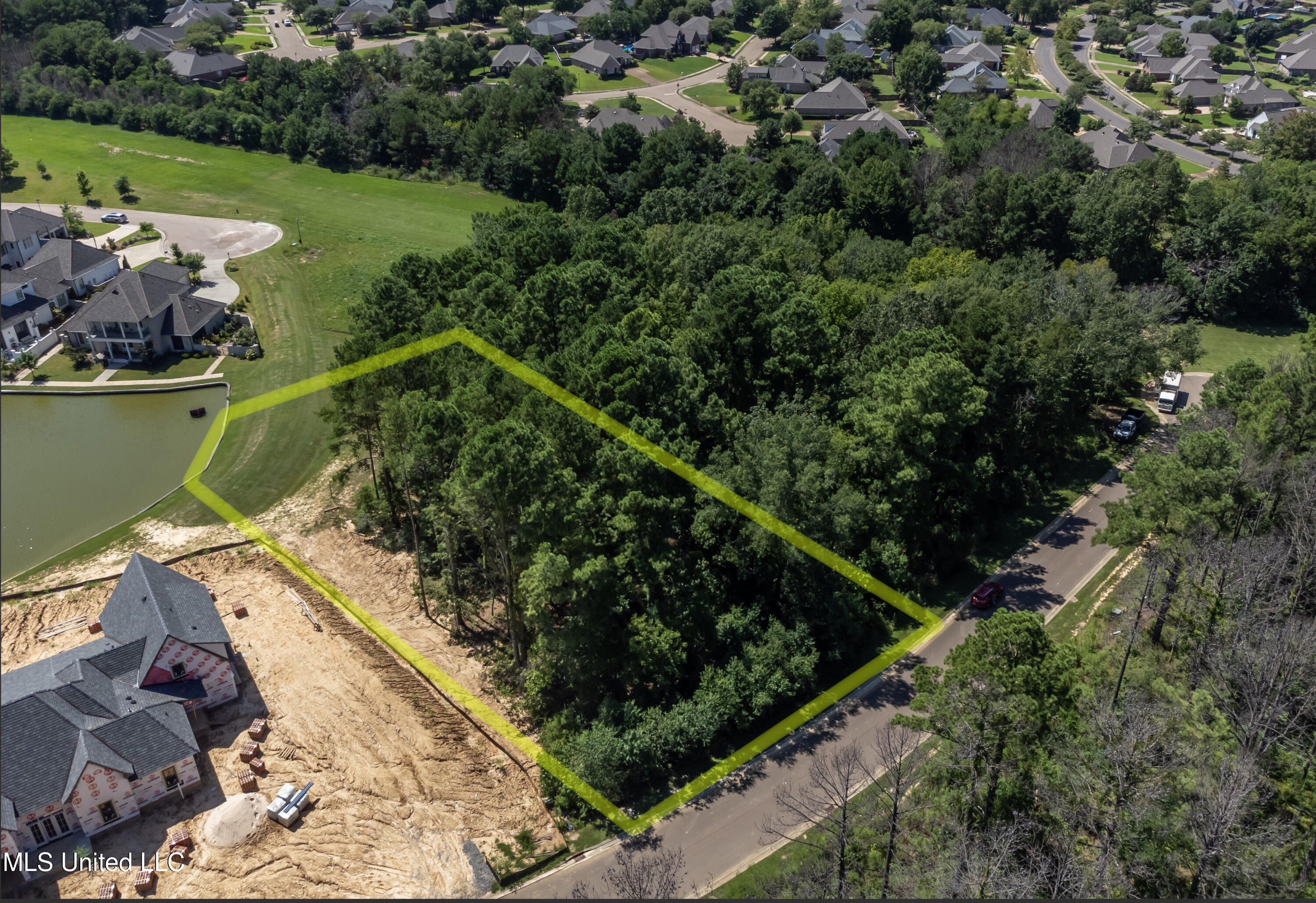 East Lake Drive Madison, MS 39110 - Photo 16 of 28 Stone Lake Dr Lot 42-13b
