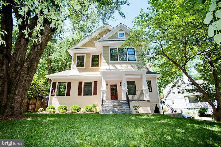 6205 Park Road McLean, VA 22101 - Photo 1 of 30 Exterior (Front)