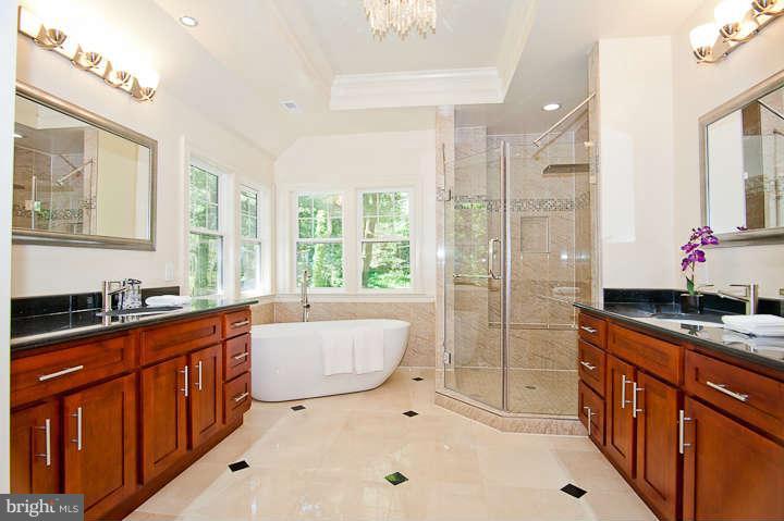 6205 Park Road McLean, VA 22101 - Photo 18 of 30 Bedroom (Master)