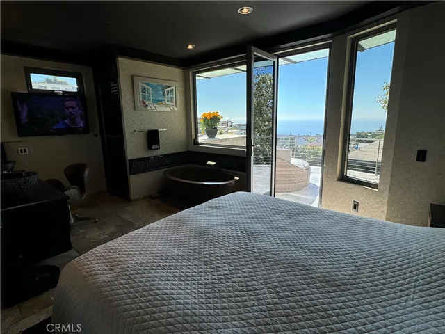 $3,388,000 | 1083 Tia Juana Street, Laguna Beach, CA 92651