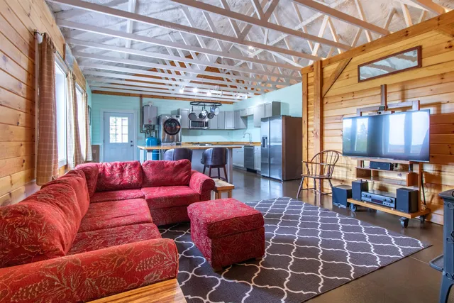 $779,900 | 2600 Morgan Charleston Road, Charleston, VT 05872