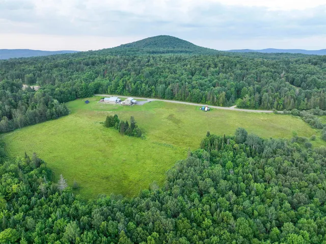 $779,900 | 2600 Morgan Charleston Road, Charleston, VT 05872