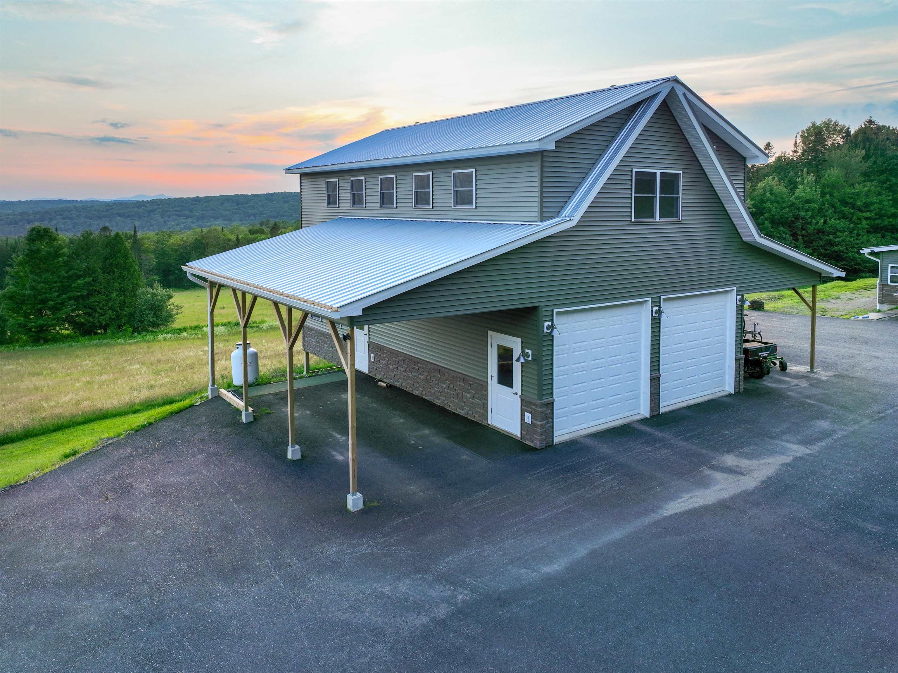 2600 Morgan Charleston Road Charleston, VT 05872 - Photo 6 of 58