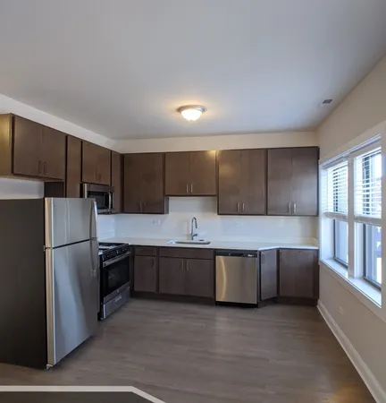 $2,195 | 3409 West Fullerton Avenue, Unit 2A, Chicago, IL 60647