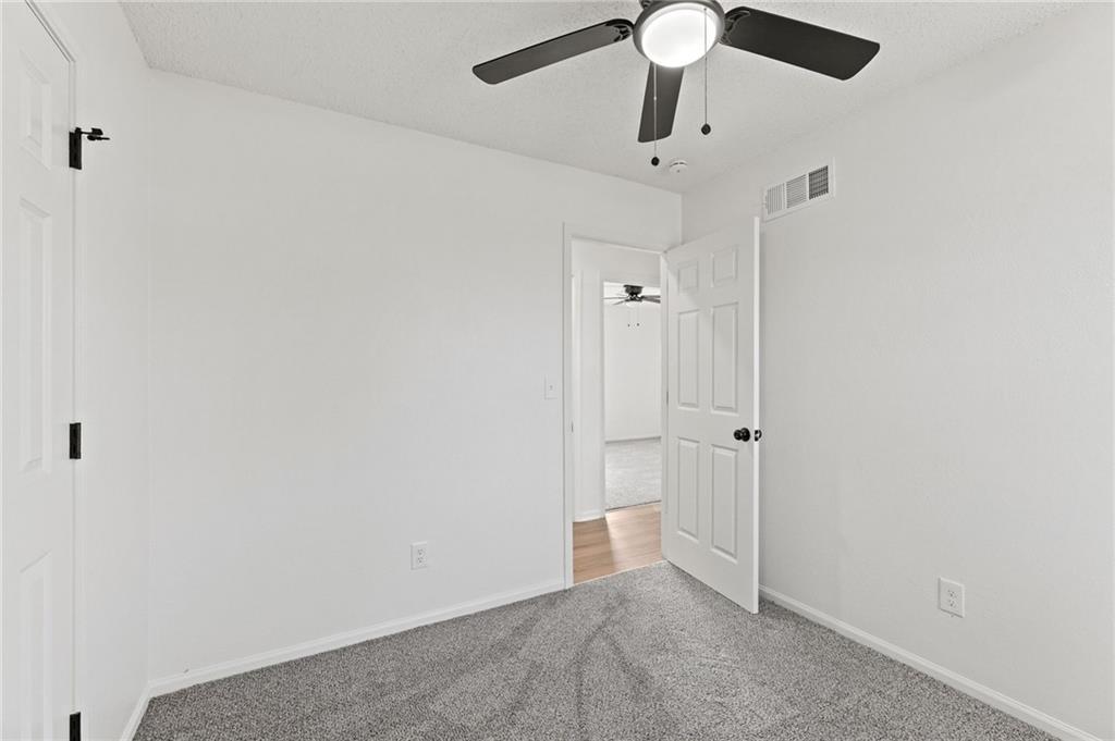 1707 Stacy Road Harrisonville, MO 64701 - Photo 13 of 35