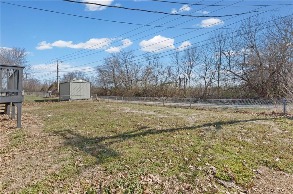 1707 Stacy Road Harrisonville, MO 64701 - Photo 32 of 35