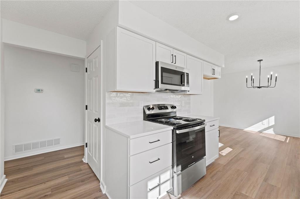 1707 Stacy Road Harrisonville, MO 64701 - Photo 9 of 35