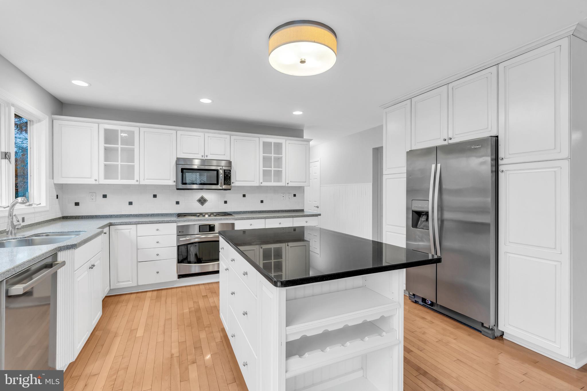10 Reed Drive North Princeton Junction, NJ 08550 - Photo 20 of 55 Kitchen