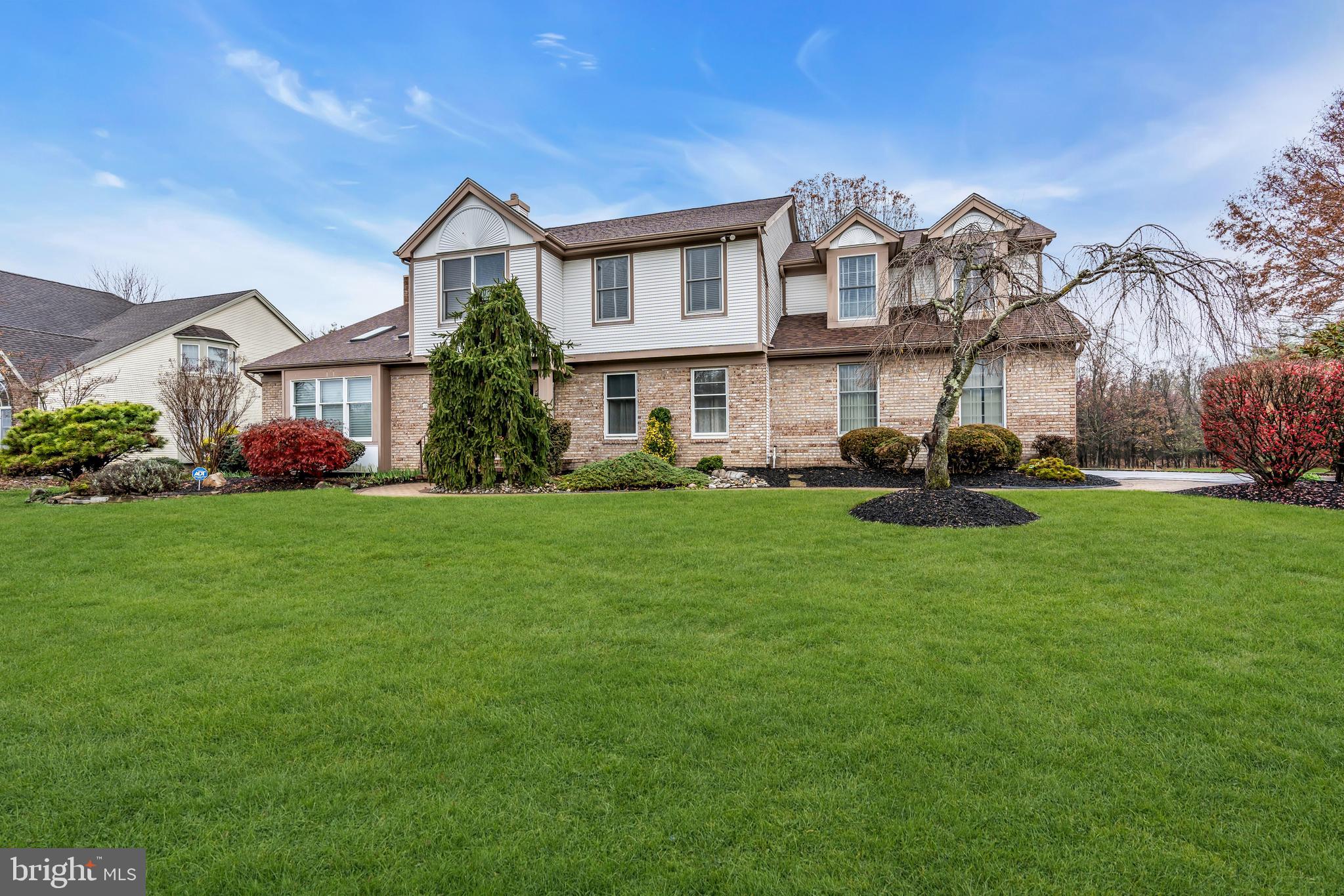 10 Reed Drive North Princeton Junction, NJ 08550 - Photo 2 of 55