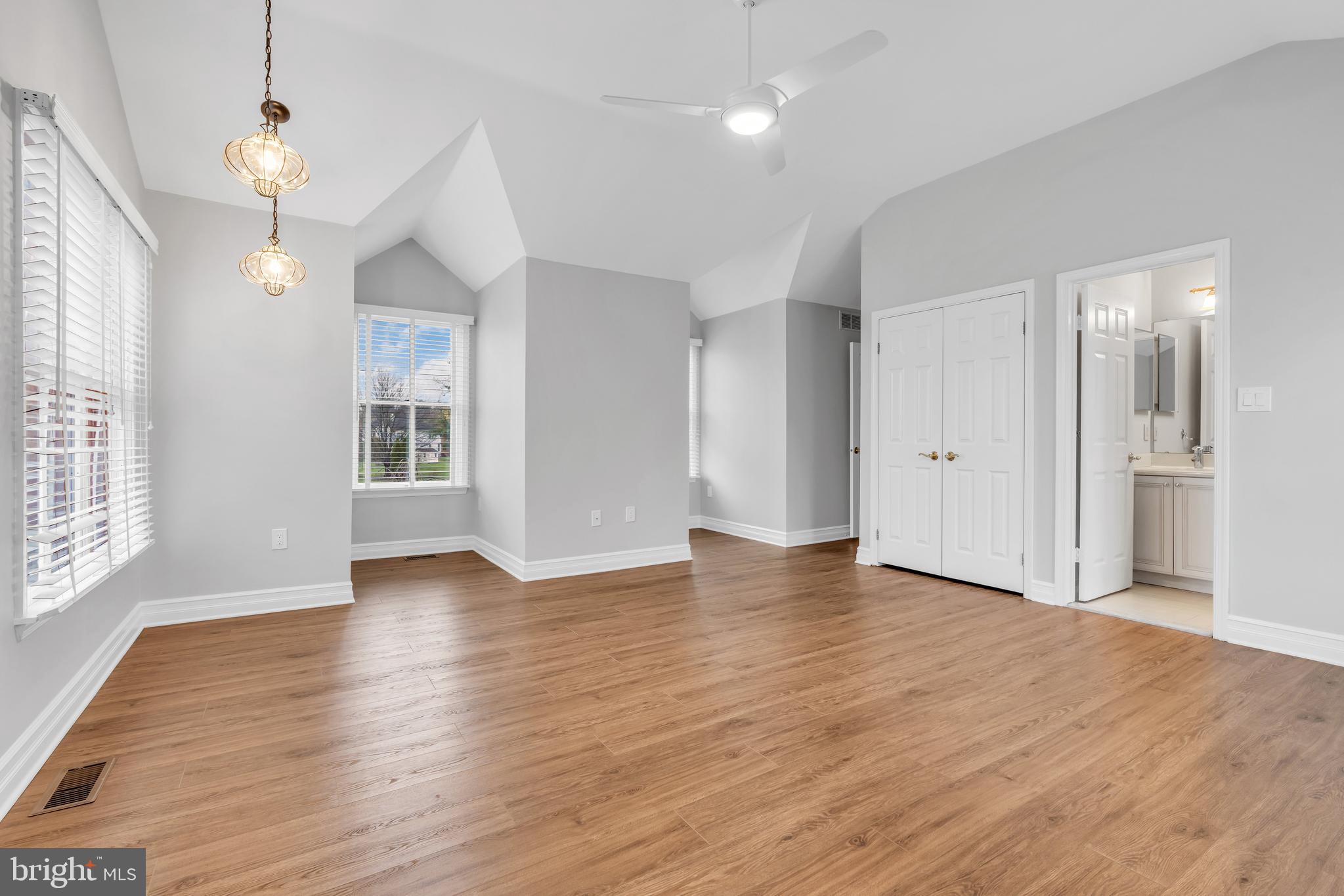 10 Reed Drive North Princeton Junction, NJ 08550 - Photo 33 of 55 Bedroom 4-Princess suite