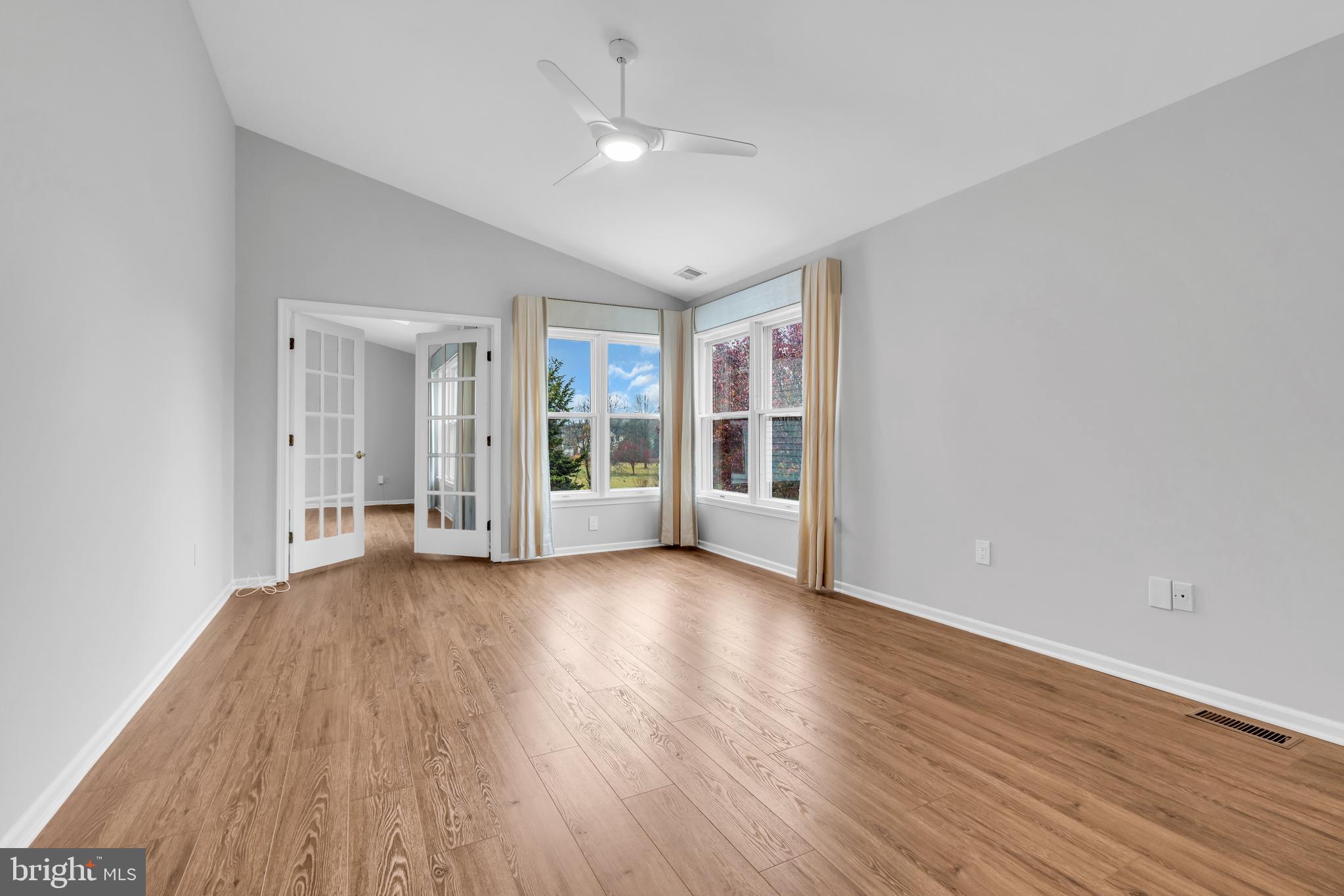 10 Reed Drive North Princeton Junction, NJ 08550 - Photo 37 of 55 Primary bedroom