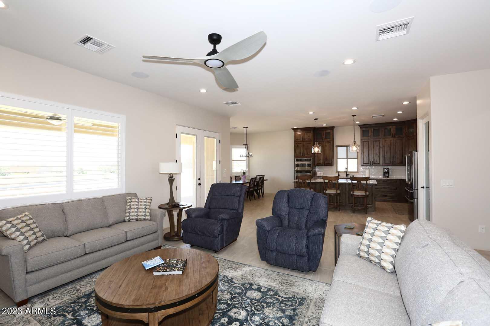 318 South Sixshooter Road Apache Junction, AZ 85119 - Photo 26 of 57 Great Room-Kitchen