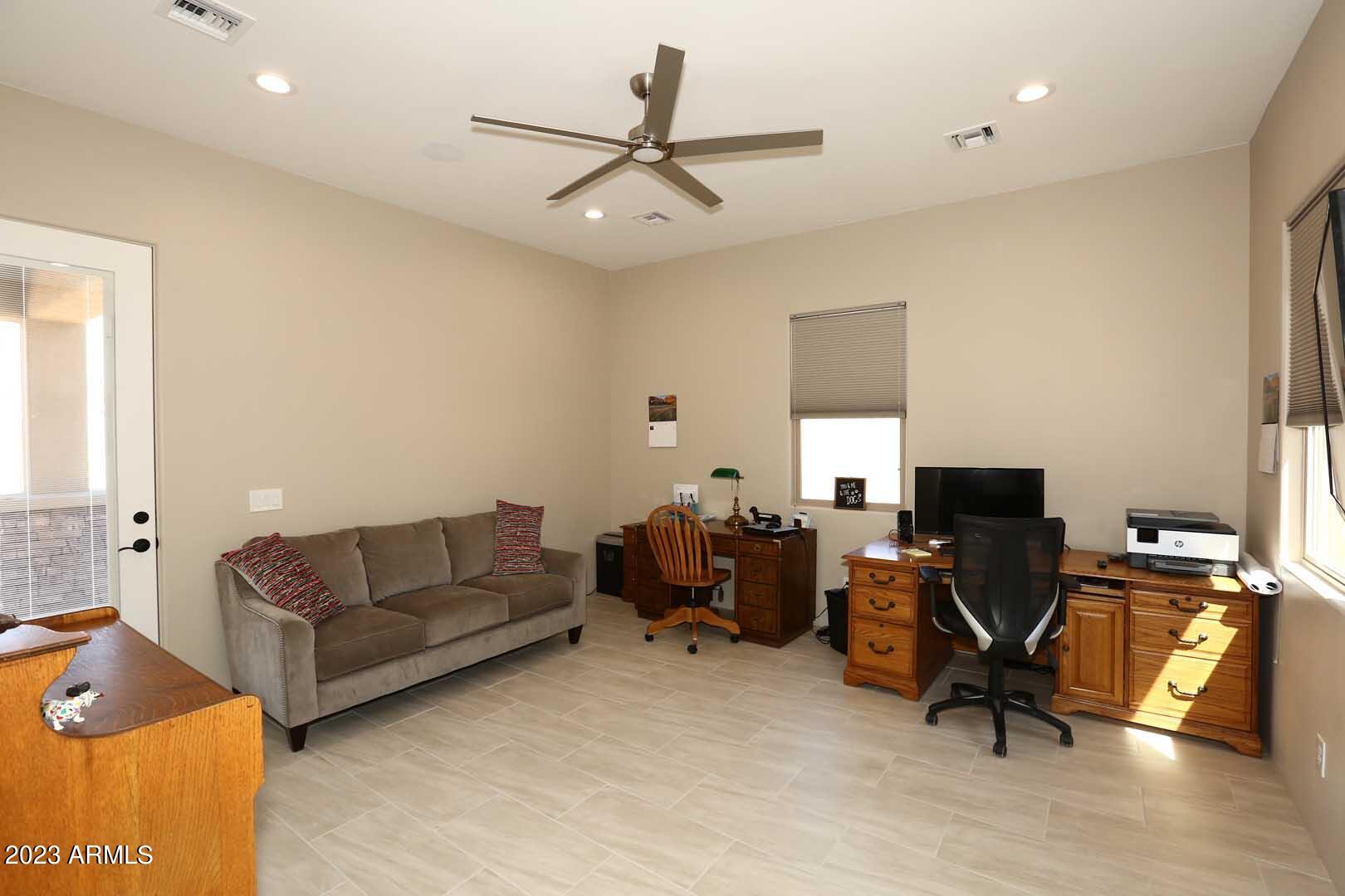 318 South Sixshooter Road Apache Junction, AZ 85119 - Photo 37 of 57 3rd Bedroom