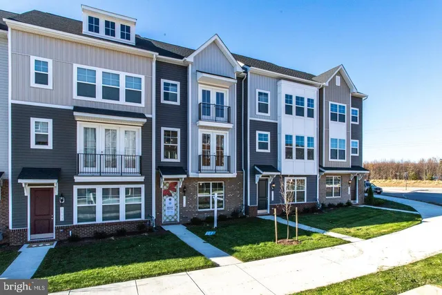 $2,799 | 2571 Hopton Lane, Frederick, MD 21701