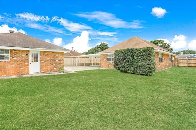 $3,400 | 147 Moss Lane, River Ridge, LA 70123