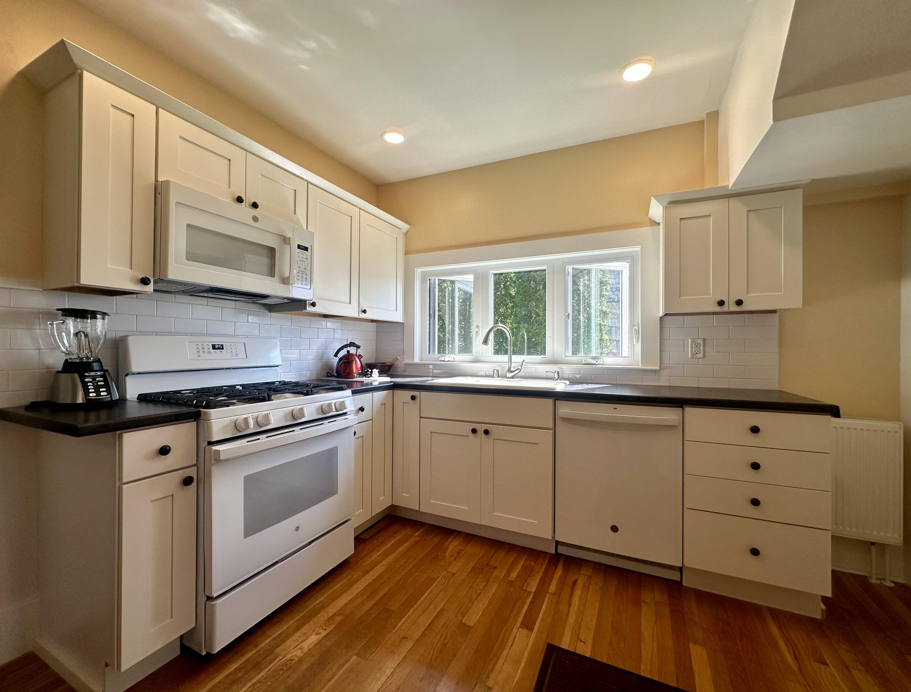 59 Washington Street Lubec, ME 04652 - Photo 25 of 69 IMG_4891