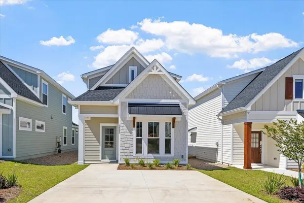 $2,200 | 3665 Meadow Vista Lane, Tallahassee, FL 32308