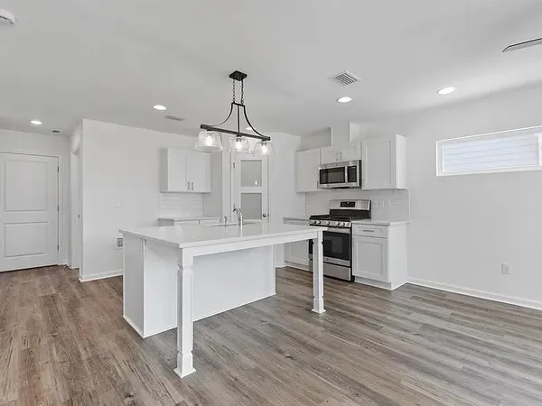 $2,200 | 3665 Meadow Vista Lane, Tallahassee, FL 32308