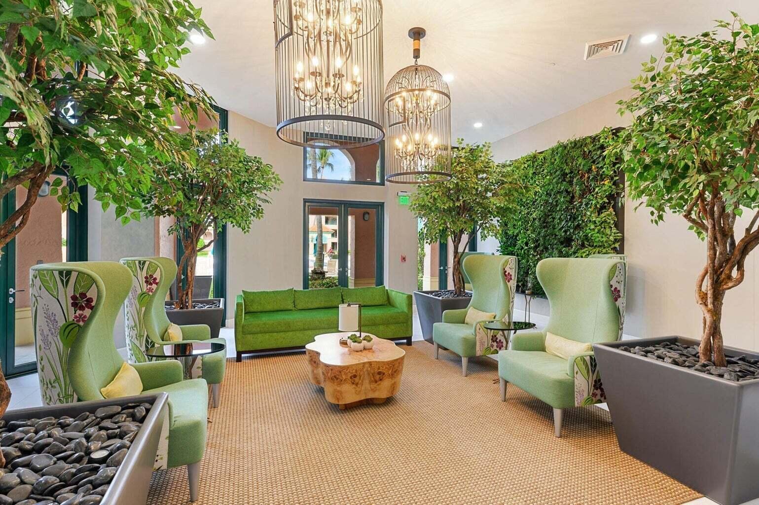 100 Southeast 5th Avenue, Unit 102 Boca Raton, FL 33432 - Photo 4 of 7 Social room