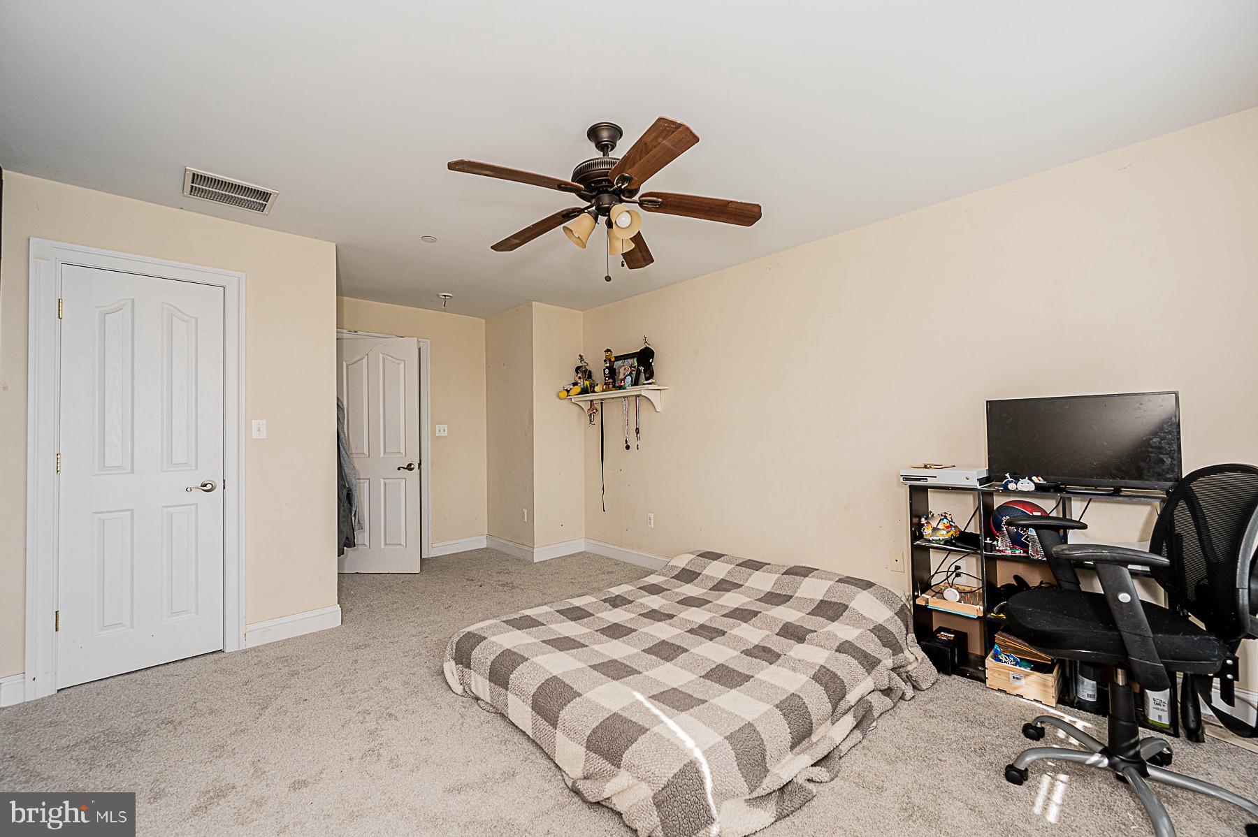 13738 Jacobs Road Mount Airy, MD 21771 - Photo 30 of 45 Gallery Image 30