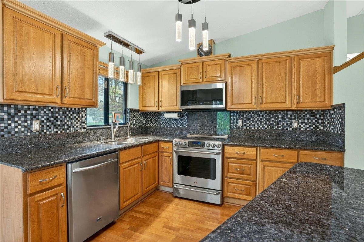 707 South Myrtle Street Spokane, WA 99202 - Photo 6 of 41