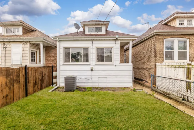 $379,999 | 5544 South California Avenue, Chicago, IL 60629