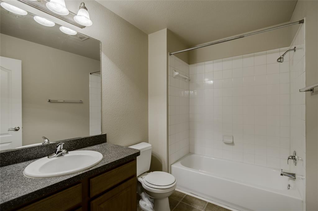 706 Parkplace Ridge Princeton, TX 75407 - Photo 8 of 19 Gallery Image 8
