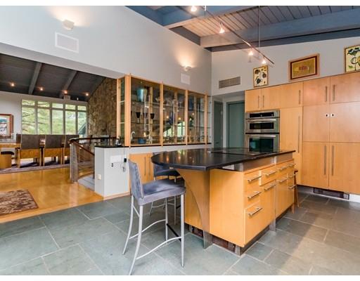45 Ledge Road Waltham, MA 02452 - Photo 10 of 41 Gallery Image 10