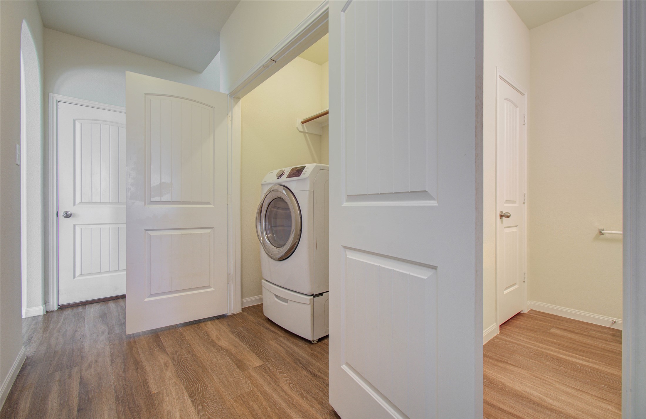 10410 Solitude Way Houston, TX 77044 - Photo 25 of 45