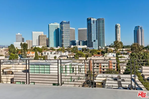 $3,995,000 | 1839 Pandora Avenue, Unit PH, Los Angeles, CA 90025