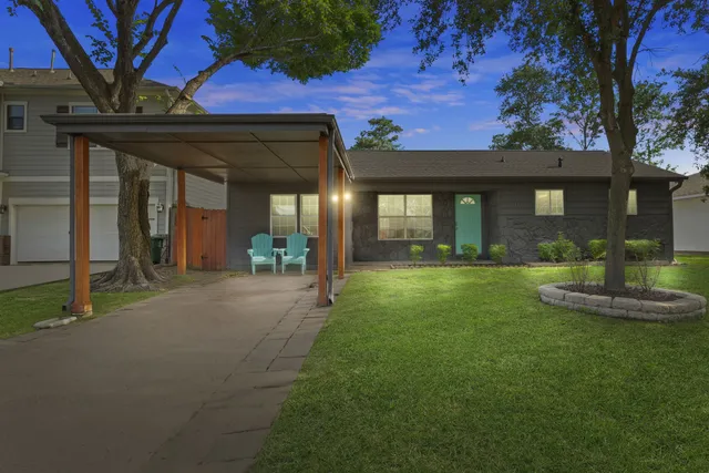 $387,000 | 5110 Verdome Lane, Houston, TX 77092