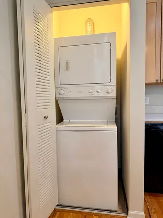 $2,600 | 758 North Larrabee Street, Unit 734, Chicago, IL 60654