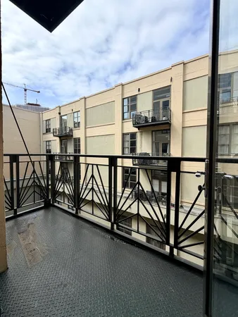 $2,600 | 758 North Larrabee Street, Unit 734, Chicago, IL 60654