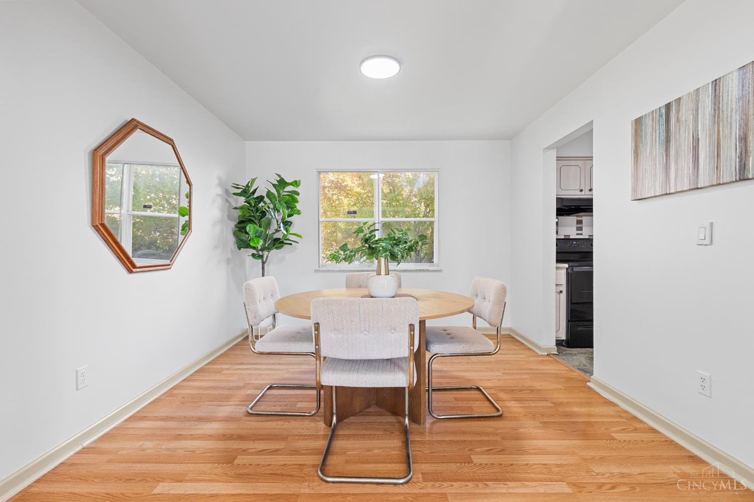 7988 Woodruff Road Cincinnati, OH 45255 - Photo 23 of 56 Gallery Image 23