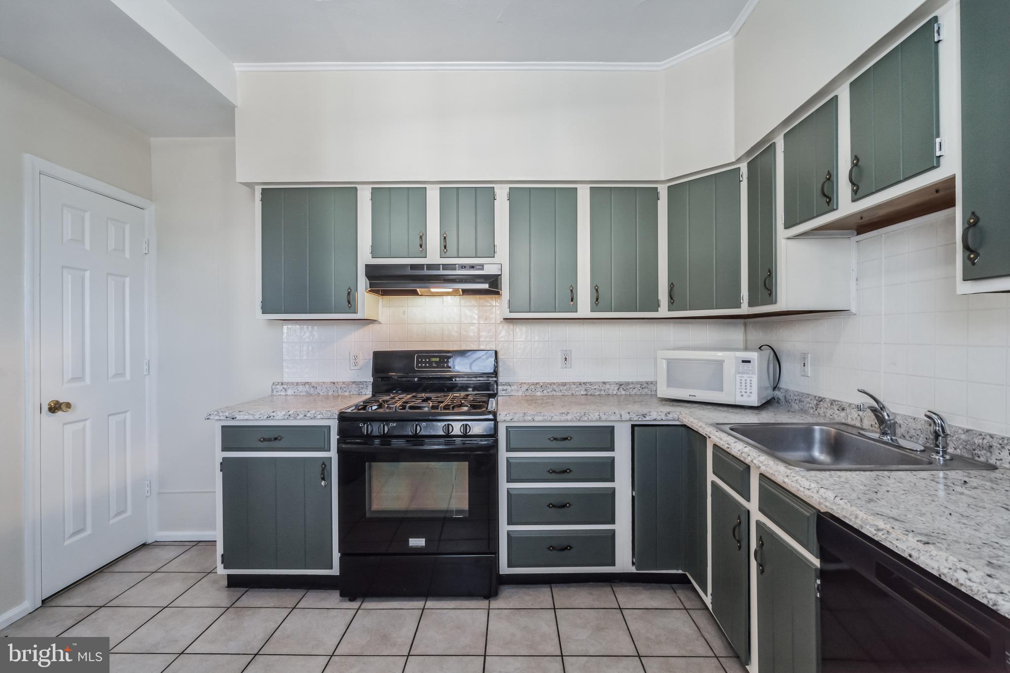 100 Ripka Street Philadelphia, PA 19127 - Photo 11 of 30